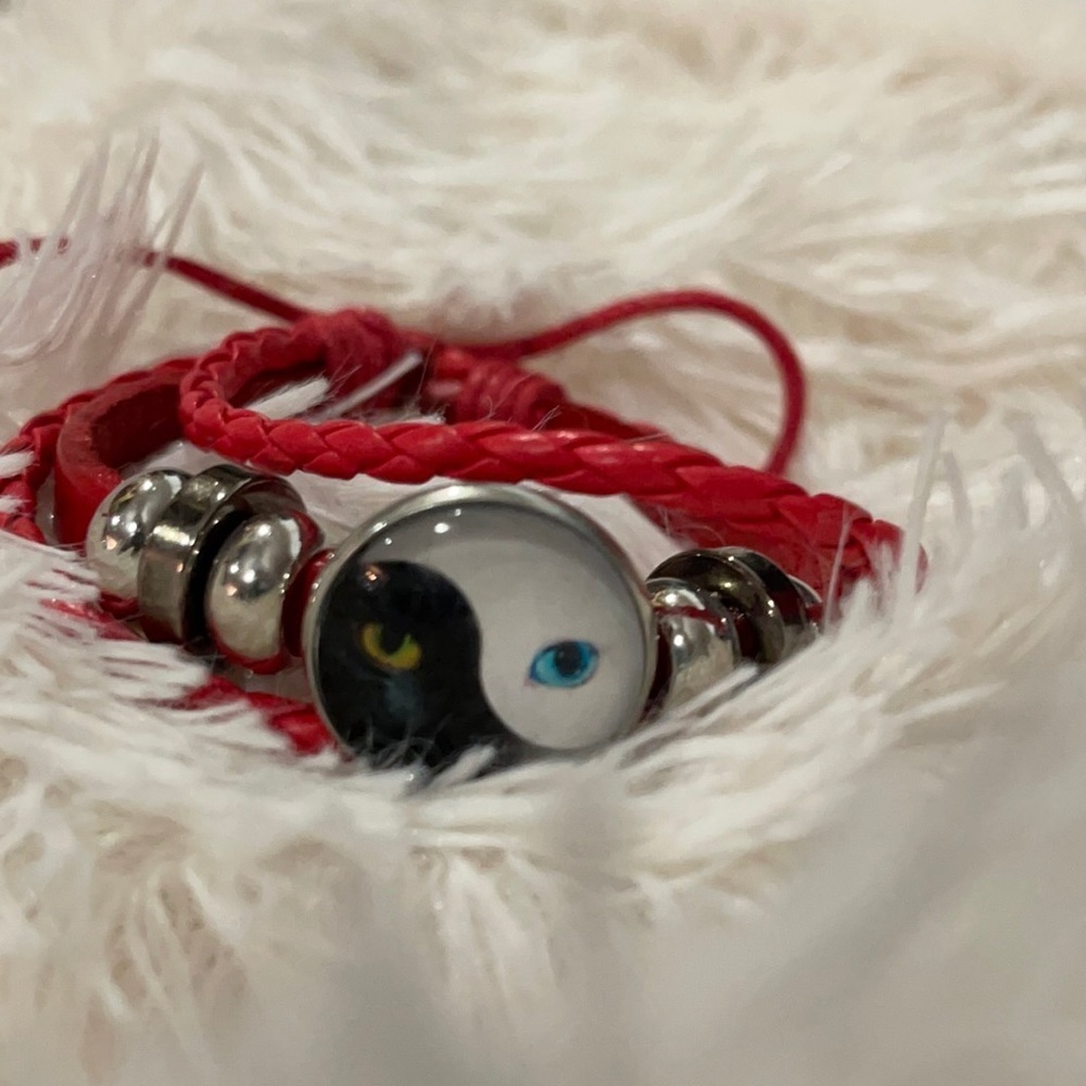 New Adjustable cat eye yin yang bracelet